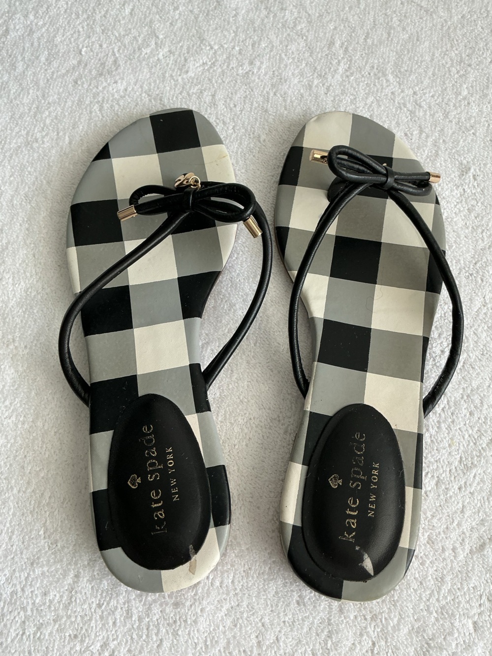 kate spade Black & White Gingham Bow Thong Sandals - Picture 3 of 8
